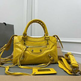 Picture of Balenciaga Lady Handbags _SKUfw133023650fw